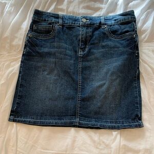White House Black Market Blue Denim Skirt, Sz 8